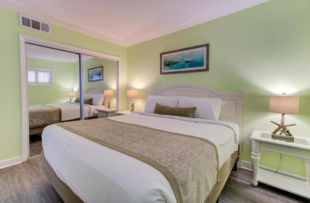 Apartment 0609 Oceanfront Escape By Atlantic Towers Carolina Beach
